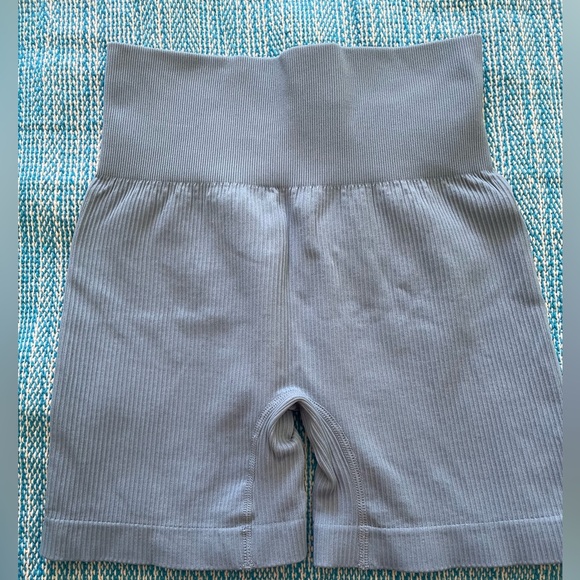 Turquoise Blue Ribbed Workout Set - Picture 2 of 7